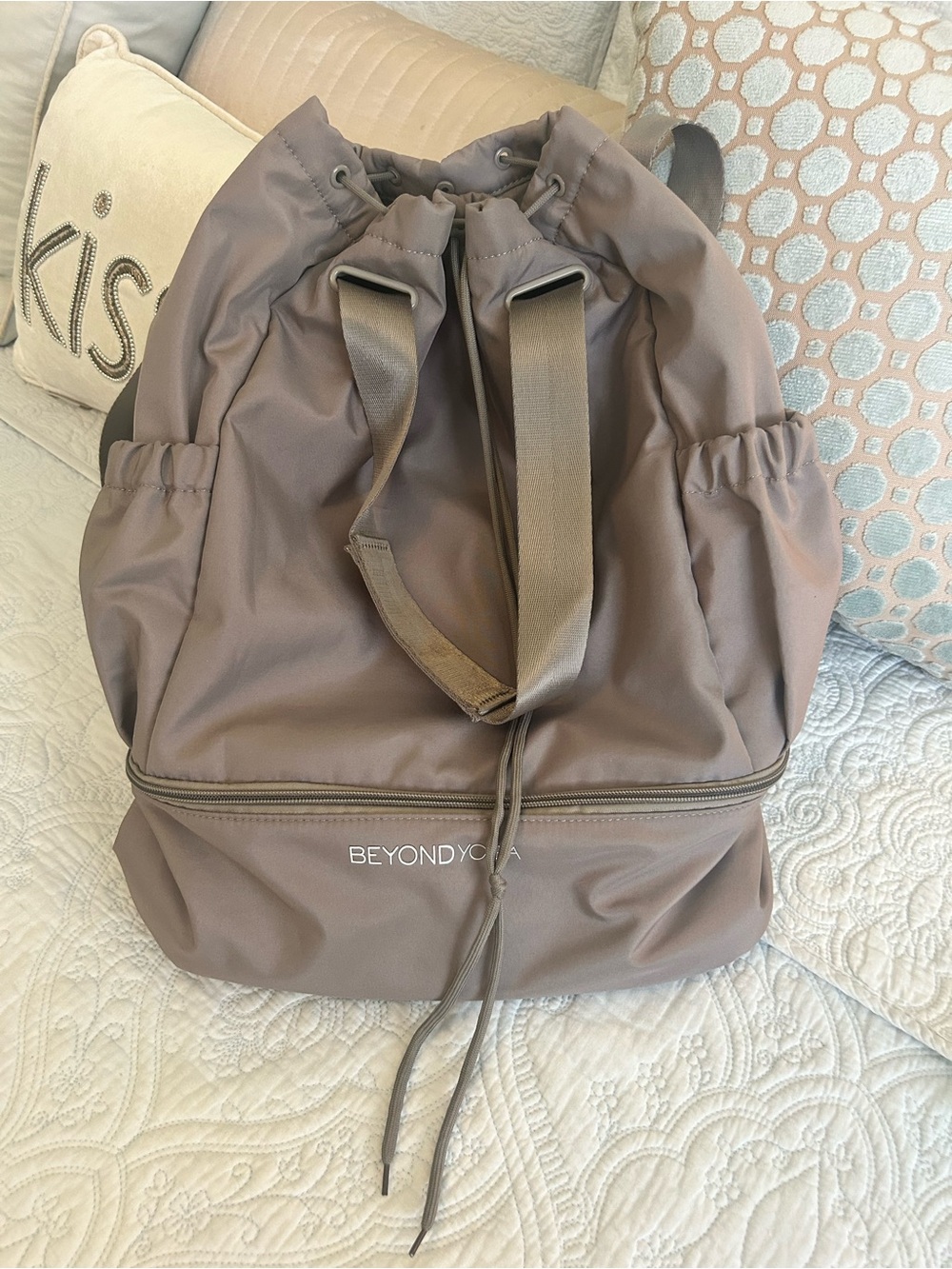 Beyond Yoga Drawstring Gym Backpack - Picture 4 of 7